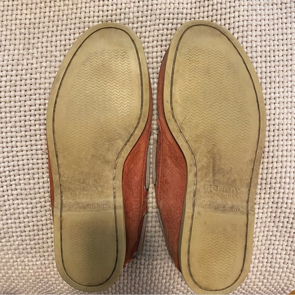 Men’s Sperry Topsiders Red Leather weathered size 9M Hard to find color - Picture 3 of 5